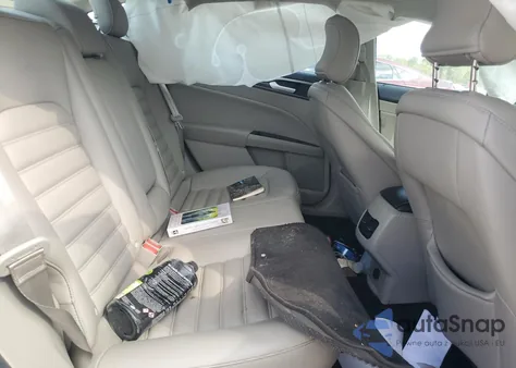 2019 Ford Fusion Sel z USA, uszkodzony, nr VIN 3FA6P0CD3KR220021